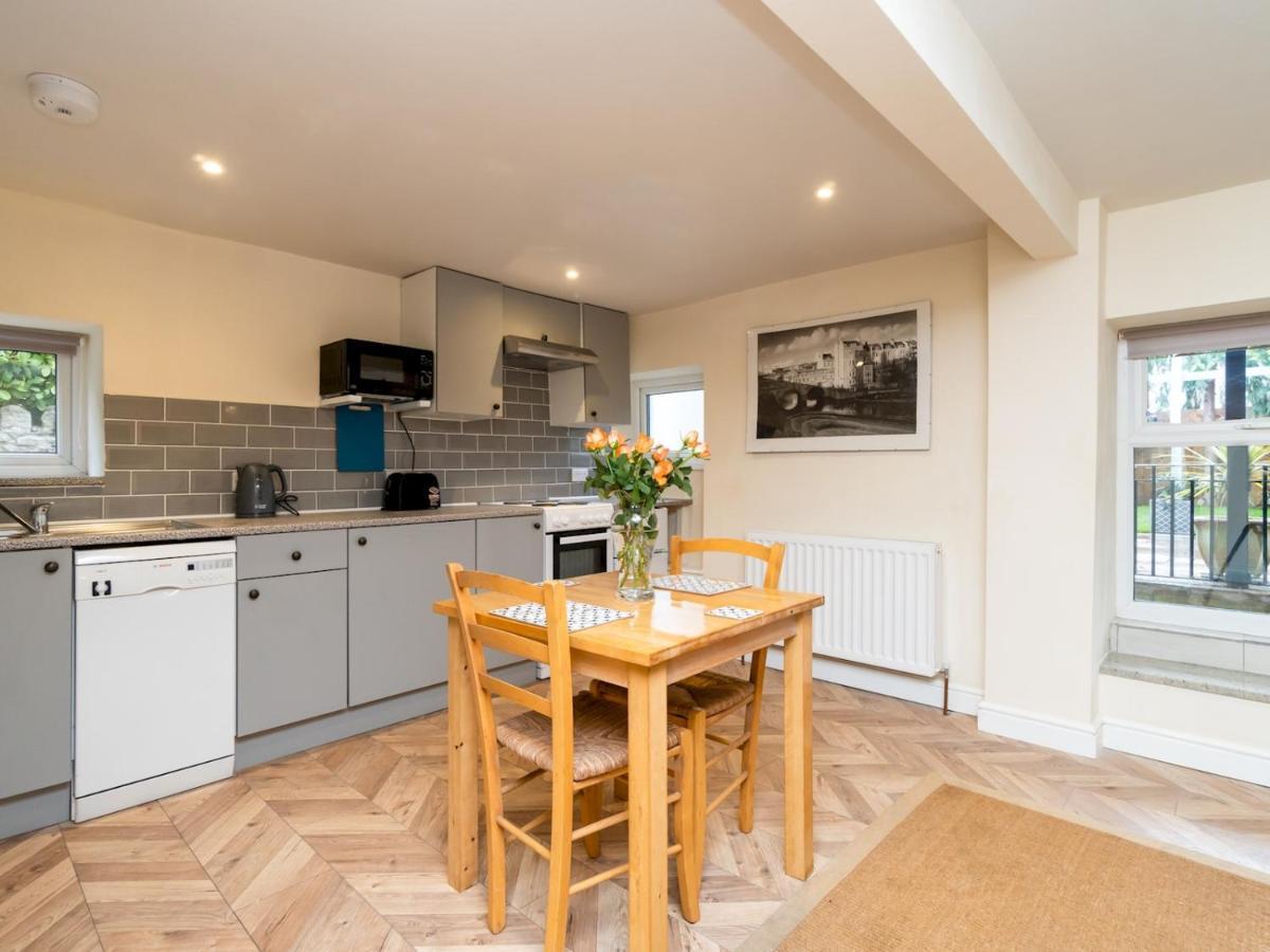Pass The Keys Lovely 1 Bed Apartment With Free Parking Bath Exterior foto