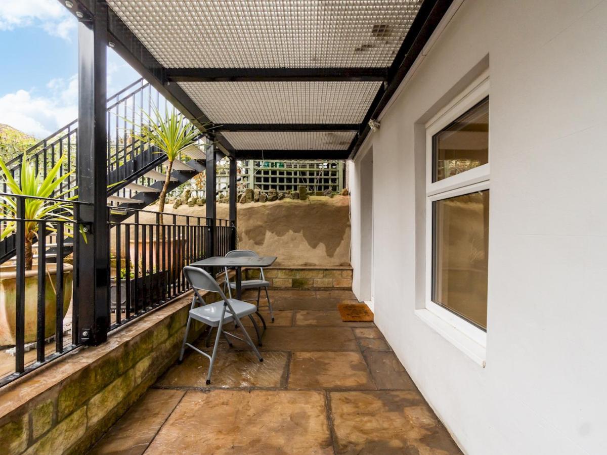 Pass The Keys Lovely 1 Bed Apartment With Free Parking Bath Exterior foto